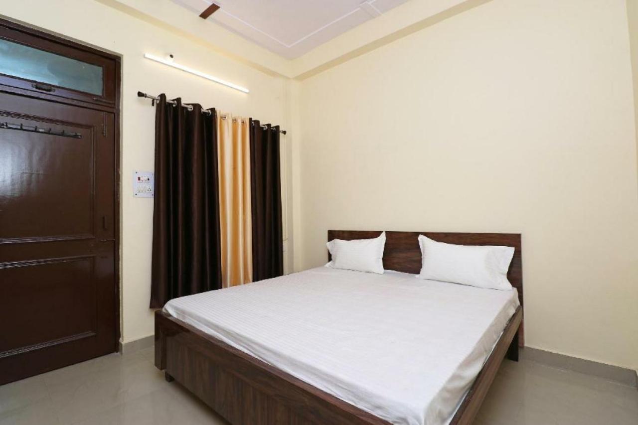 Hotel Prakrathi Residency Бангалор Экстерьер фото