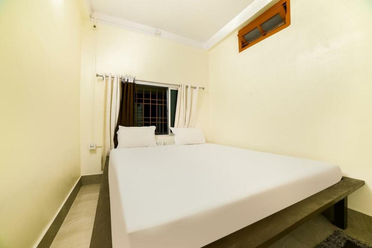 Hotel Prakrathi Residency Бангалор Экстерьер фото