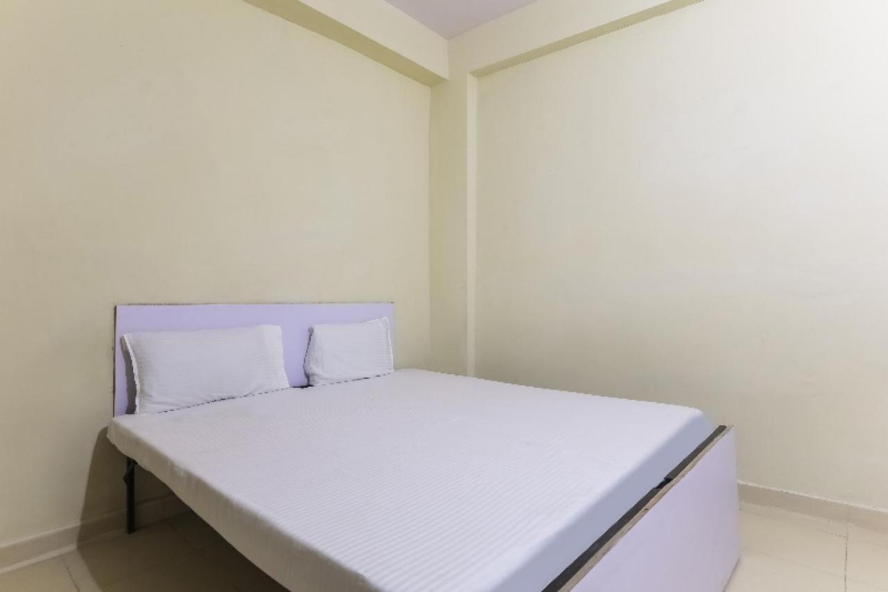 Hotel Prakrathi Residency Бангалор Экстерьер фото
