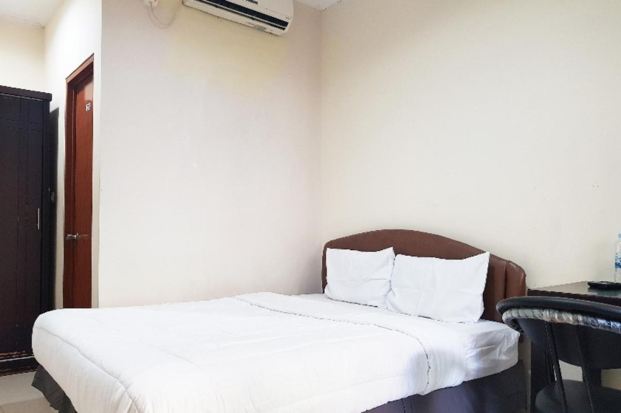 Hotel Prakrathi Residency Бангалор Экстерьер фото