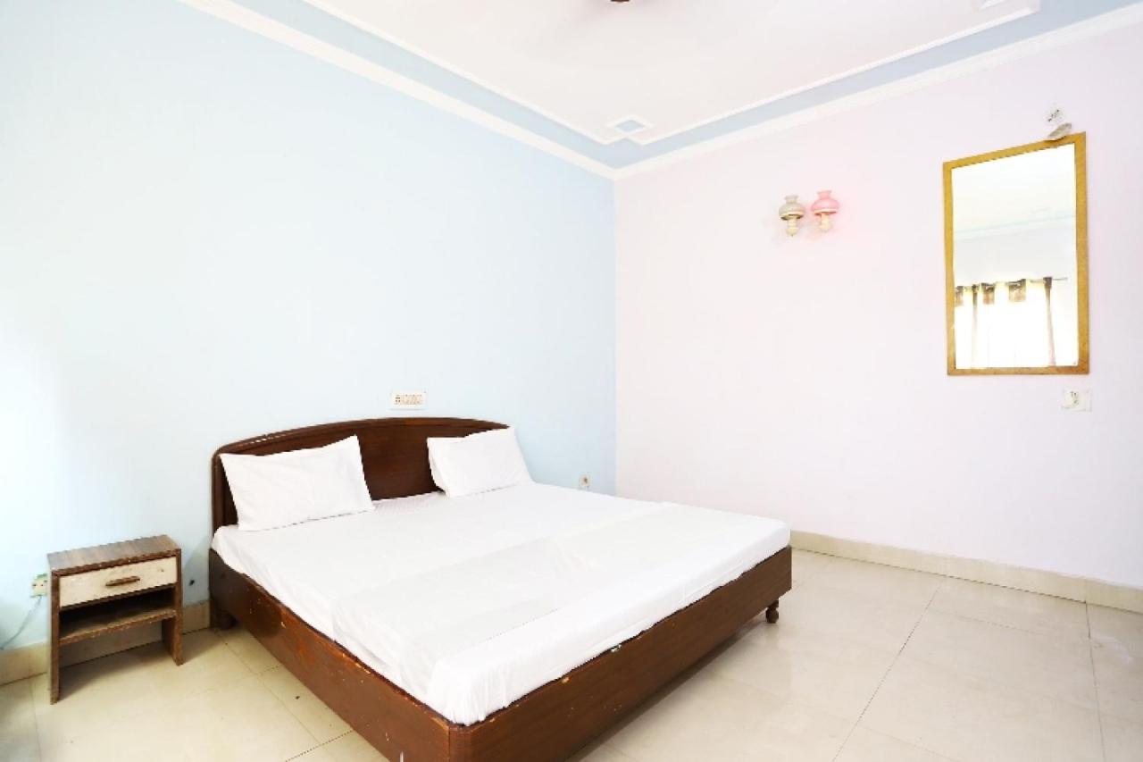 Hotel Prakrathi Residency Бангалор Экстерьер фото